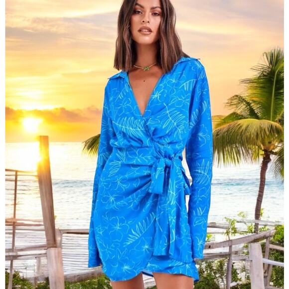 CHARLIE HOLIDAY Amanda Wrap Long Sleeve Mini Dress Tropical Blue Womens M 6 NWT - Picture 1 of 9